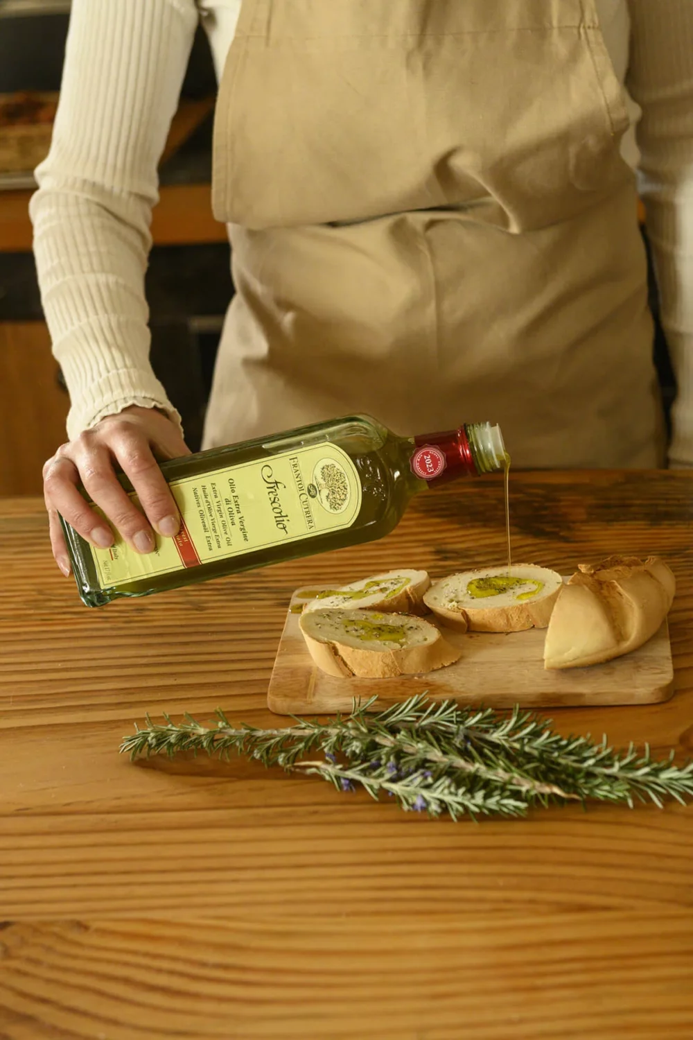 Frescolio Olio extravergine di Oliva non filtrato Frantoi Cutrera 75 cl - immagine 2